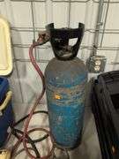 Tap handles with (2) carbon dioxide tanks and hoses
