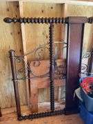 2 HEADBOARDS