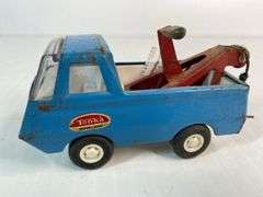Tonka Mini Wrecker Tow Truck