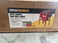 Central Pneumatic floor blast cabinet - 40 lb capacity  - new in box