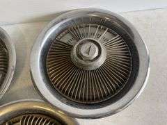 (3) Pontiac turbine style hubcaps