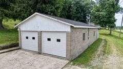 Absolute Home & Outbuildings on 3.75 Acres