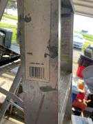 PAIR OF STEP LADDERS 4FT AND 6FT