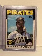 Assortment of MLB Greats Sports Cards (5 Total)