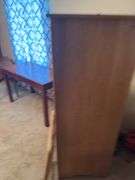 ENTERTAINMENT CENTER W/TV, MOVIES, AND FOLDING TV TRAY