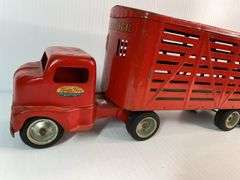 1950s Tonka Livestock Tractor Trailer