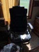 OFFICE CHAIR AND STORAGE BIN