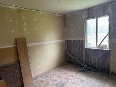 3 Bedroom Investment Home on 1.2 Acres