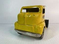 Early Tonka Mound Metalcraft Inc. Truck