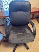 WOOD ROCKING CHAIR AND ROLLING OFFICE DESK