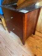 END TABLE, MAGAZINE RACK, STOOL-BENCH, TOTE WITH CONTENTS