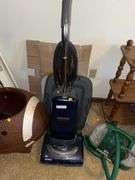 BISSELL LITTLE GREEN CARPET CLEANER, VACUUM SWEEPER, WOOD SHELF, TABLE, AND MORE