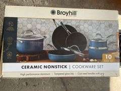 BRAND NEW BROYHILL NONSTICK COOKWARE