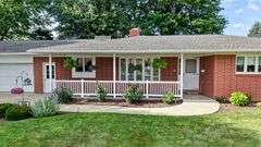 Brick Ranch Home in Sugarcreek