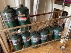 COLEMAN PROPANE LANTERN W/ EXTRA PROPANE TANKS