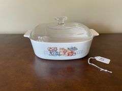 Corning Ware Garden Cat 2 Qt. Casserole Dish with Lid