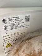GE UPRIGHT FREEZER WORKS WELL