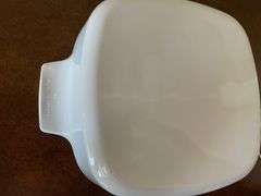 Corning Ware White Casserole Dish with Lid