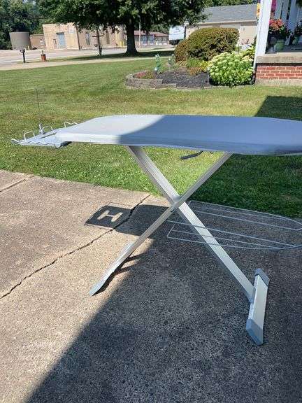 Pop Up Metal Ironing Board