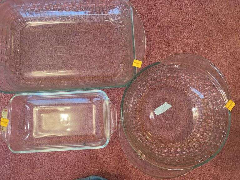 Anchor Hocking Casserole Dishes and Mixing Bowl