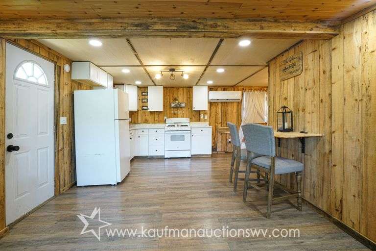 Studio Home with a View on Crystal Lake