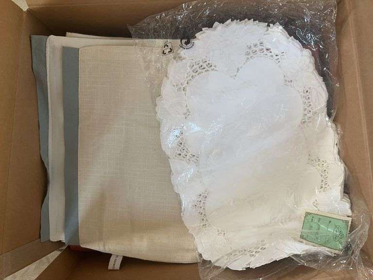 Box of misc. Placemats, Napkins and Ect.