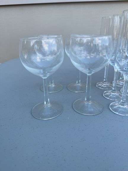 (19) Stemware Glasses
