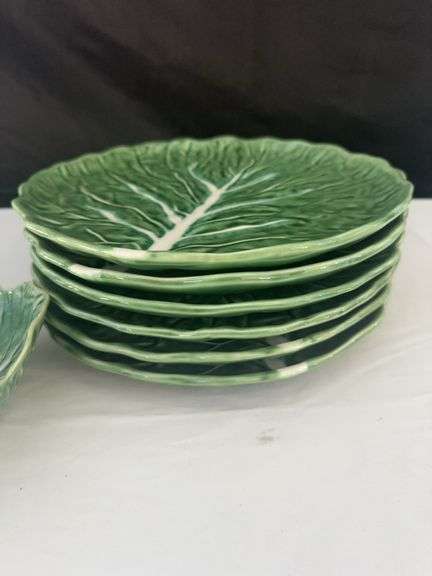 (6) Lg. Cabbage Plates, Bowl, and Serving Plate