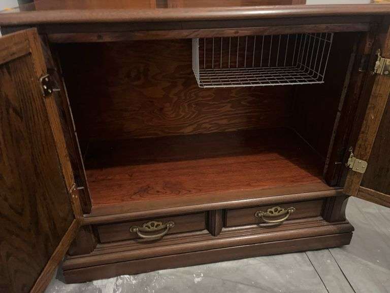 TV Cabinet