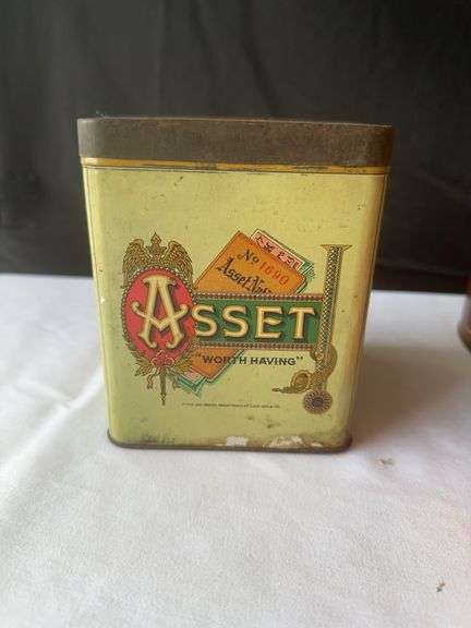 Old Cigar and Tobacco Tins