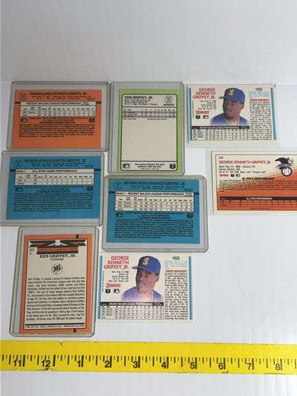 (8) Ken Griffey Jr. Trading Cards