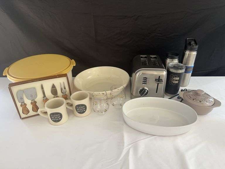 Williams Sonoma Cheese Knives, Cuisinart Toaster, (2) Serving Dishes, and other misc.