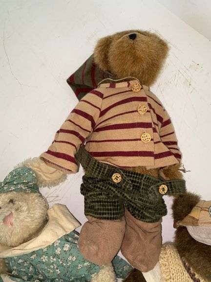 Box of Boyds Bears Collection