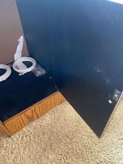 Wooden Side Table with Lamp