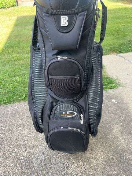 Bennington Golf Bag with Clubs