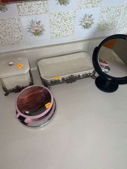 Bathroom Counter Contents