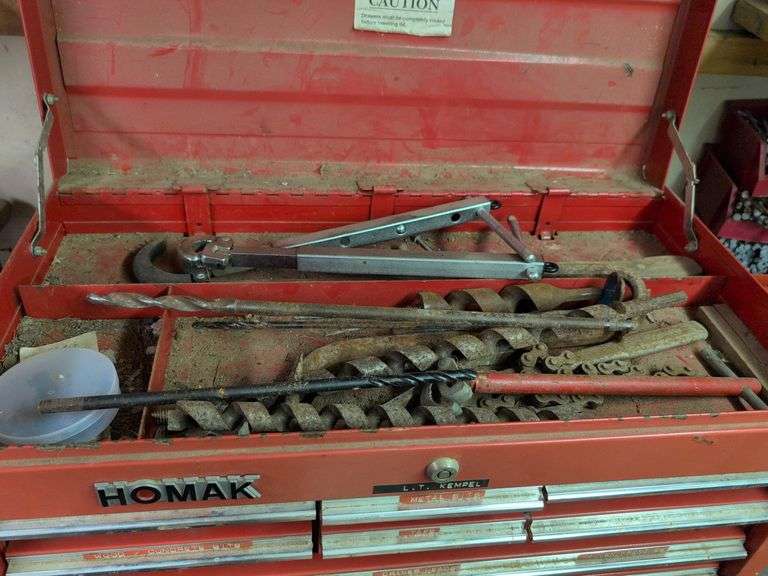 Homak 2-piece tool chest on wheels with contents