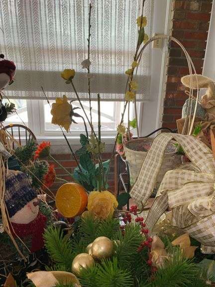 Misc. Decor Lot