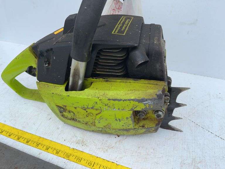 Poulan Pro 5200 Counter Chainsaw