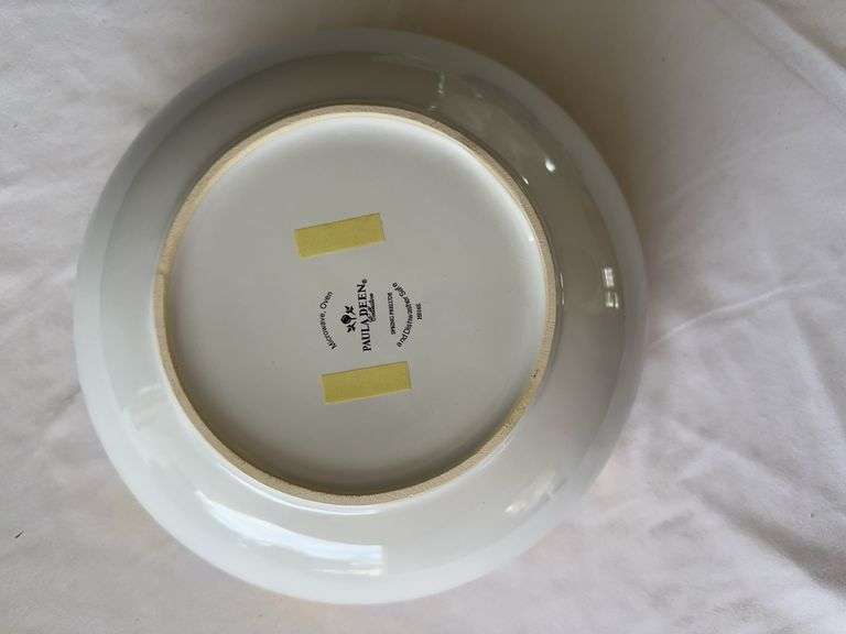 (4) Lg Bowls, Pottery Mug, Teacup, Aalt and Pepper Shaker, and other Dishware