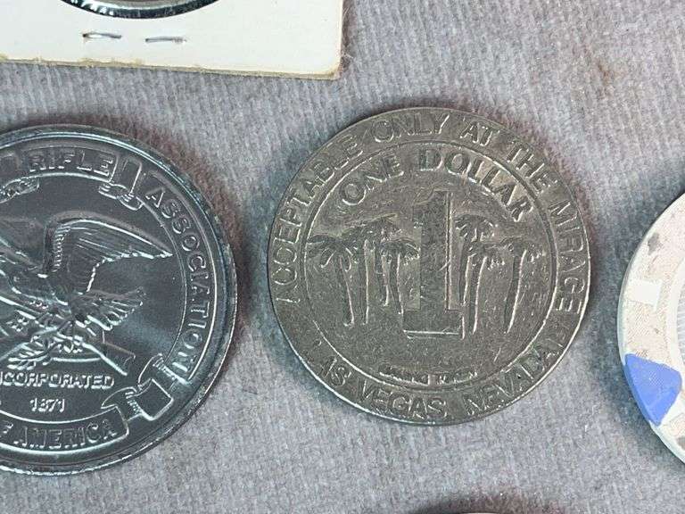 Poker Chips & Commemorative Medallions