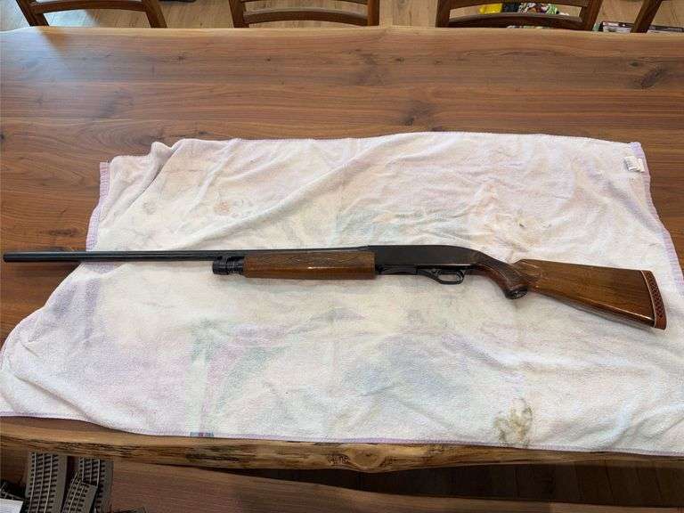 Winchester Model 1200 12 ga. 2 3/4 in. Chamber Pump shot Gun