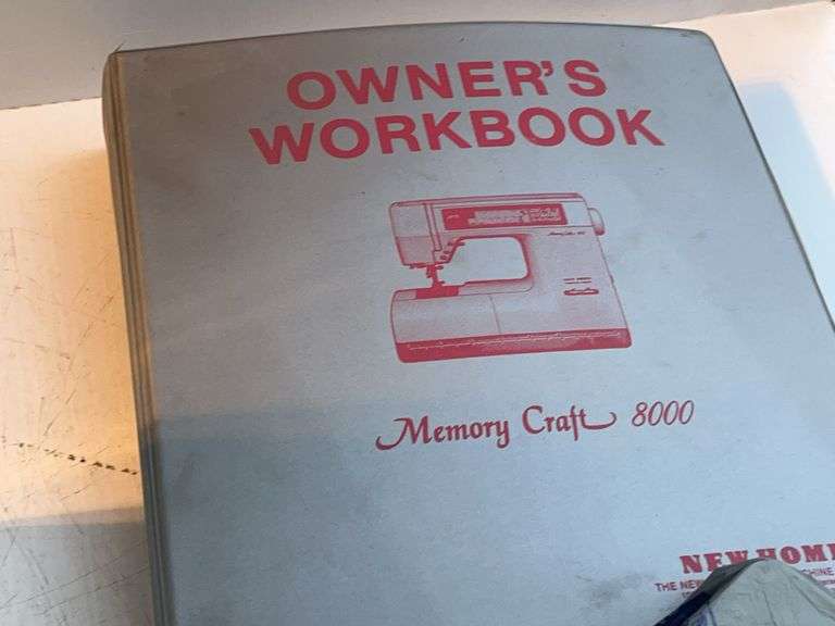 Memory Craft 8000 Sewing Machine with Accessories