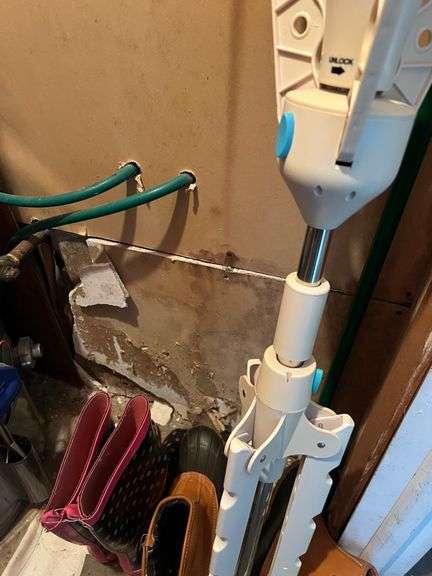 Contents of Garage Closet