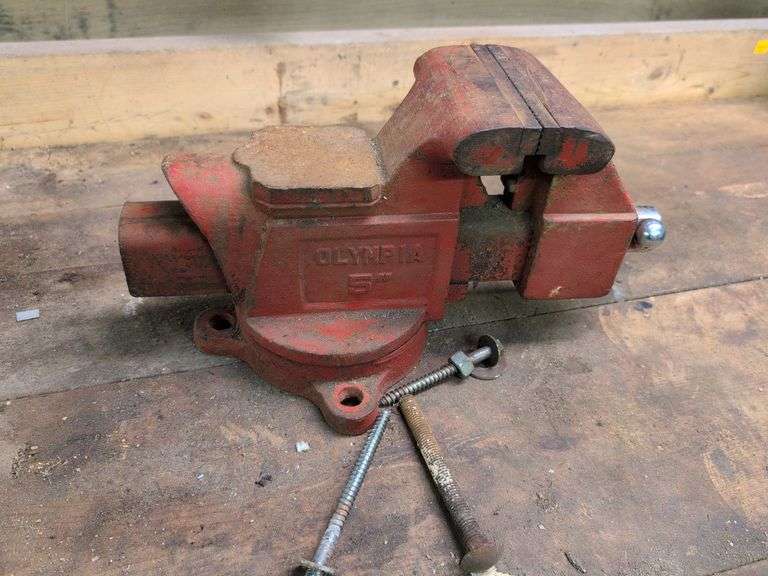 Olympia 5" bench vise