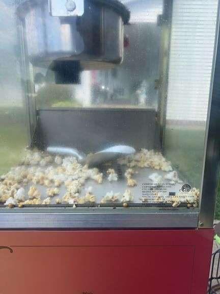 Old Fashioned Movie Time Popcorn Machine