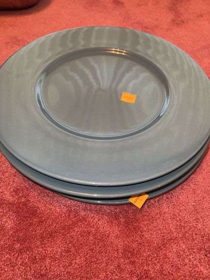 Mikasa Color Spectrum Colonial Blue Plates