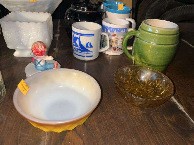 Assorted Glassware
