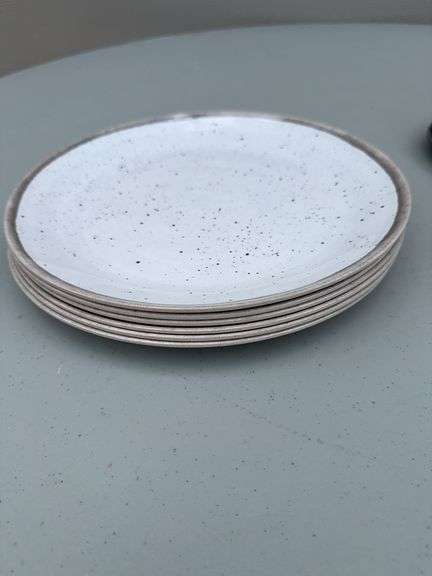 Nature One Planta Bowls and Tarhong Plates