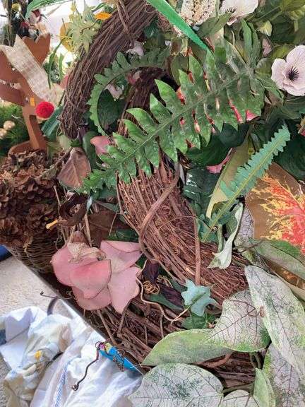 Misc. Decor Lot